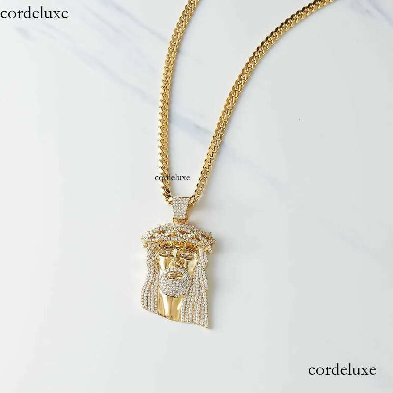 2020 Mens Sier 10k Solid Gold Iced Out Moissanite Hip Hop Jewelry Jesus Piece Charm Pendant for Necklace e9