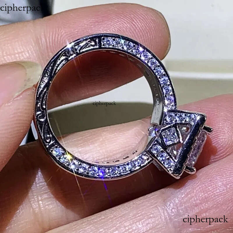 Rulalei Stunning Jewelry Sterling Sier Princess Cut Full White Topaz CZ Dia Promise Women Wedding Band Ring For Lover Gift cc