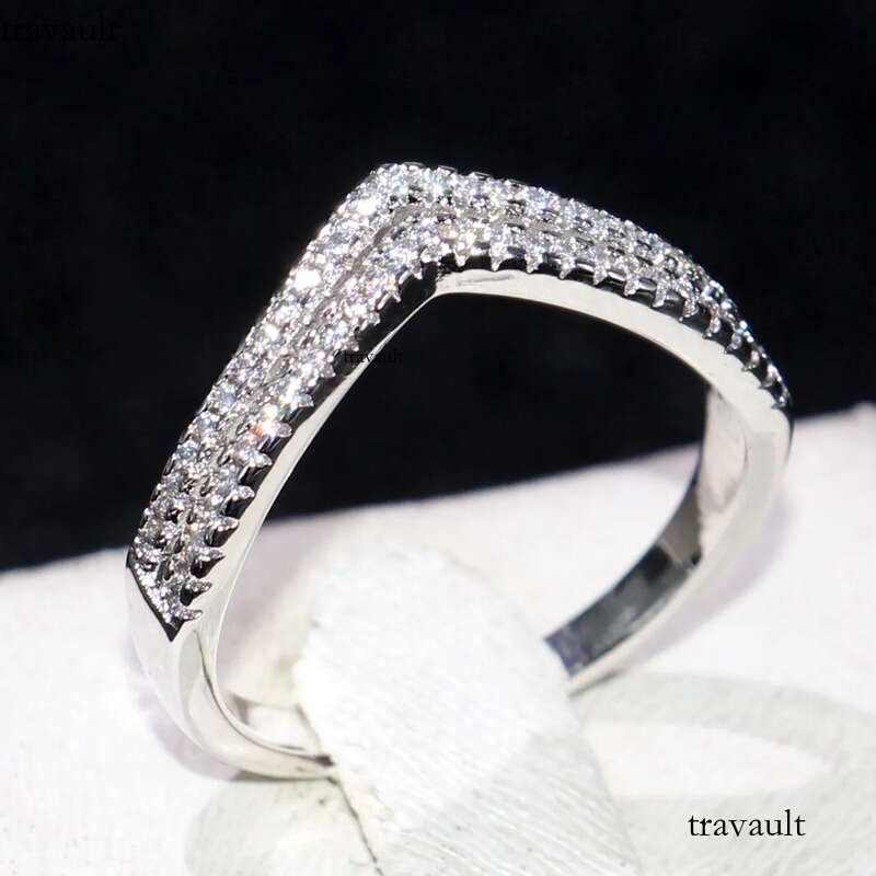 Double V Style Cute Jewelry Sterling Sier Pave White Sapphire CZ Dia Party New Female Wedding Band Ring For Lovers' Gift