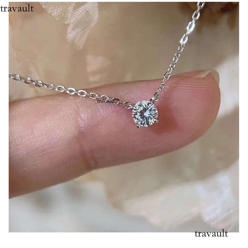DHCollections Sterling Sier Elegant Pierced Moissanite Necklace Chocker Women