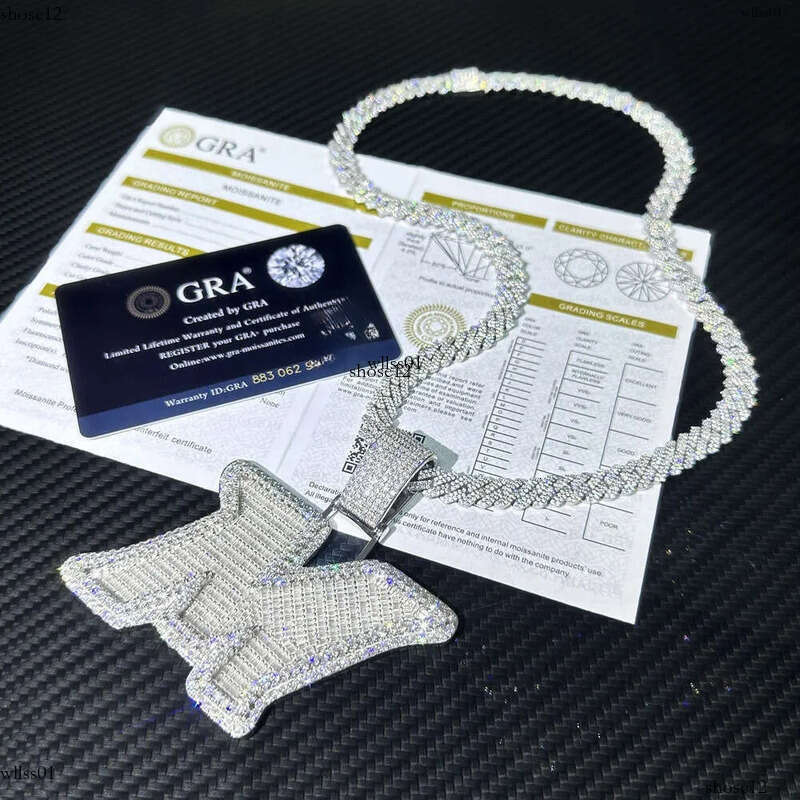 Necklace Iced Out Moissanite Dia Sier Round Mix Baguette Initial m Letter Pendant with 8mm Cuban Chain