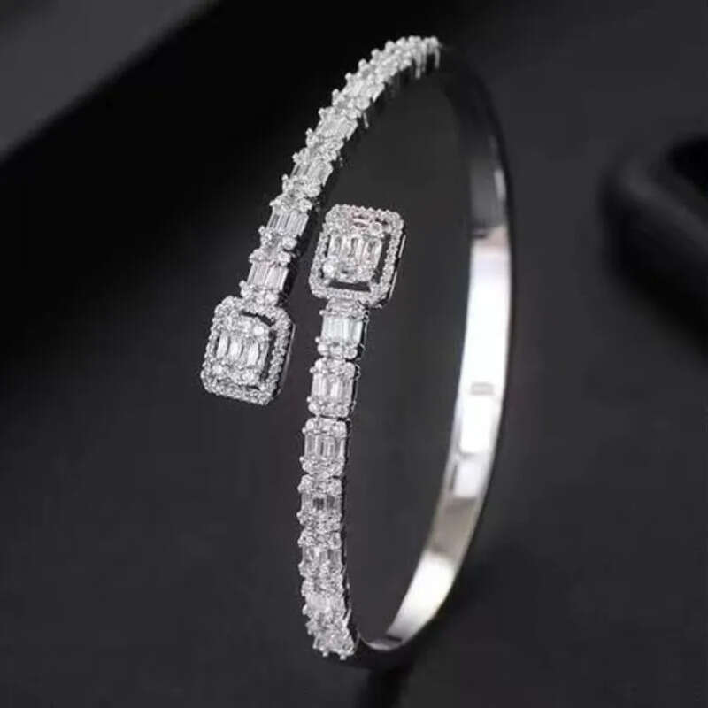 Elegent Wedding Bracelets Jewelry Sterling Sier T Princess Cut White 5A Cubic Zircon CZ Dia Gemstones Party Women Open Bangle For Lover Gift