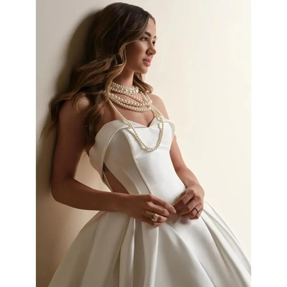 Simple Satin A-Line Wedding Dresses Pleats Strapless Puffy Princess Bride Gown With Pockets Long Sweetheart Corset Formal Dress Lace-Up Back - view 6