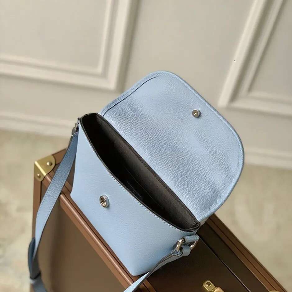 UNISEX Pulse Wearable Wallet 22.5CM shoulder designer canvas and Taiga cowhide leather Crossbody bag Mirror quality handbag