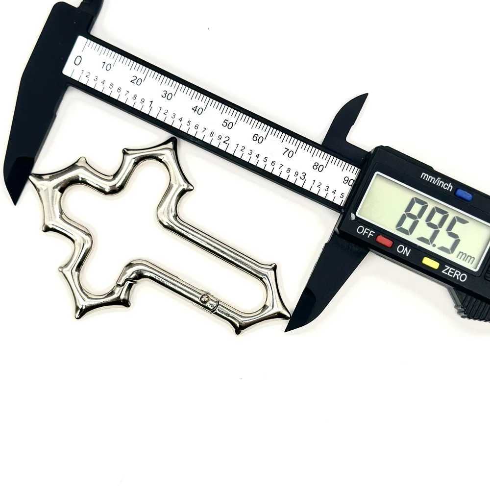 Y2K Cross Carabiner Keychain Religious Crucifix Grunge Clasp Key Clip EDC Gift Dad Boyfriend Men Camping Hiking Outdoor Climber W250915