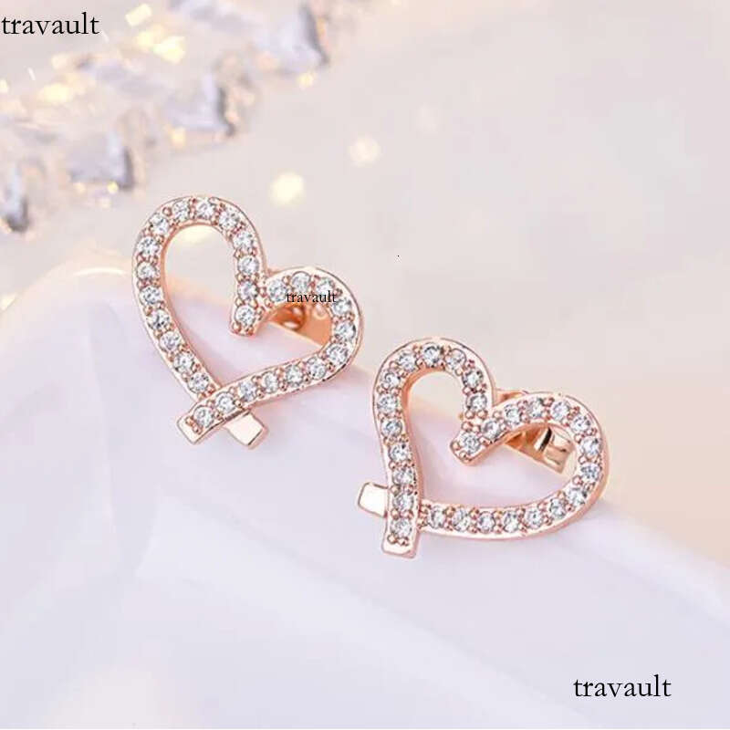 Designer Love Heart Stud Earrings with Crystal Gold Plated Shining Dia Sweet Earring Earings Ear Rings Jewelry for Women White Zircon