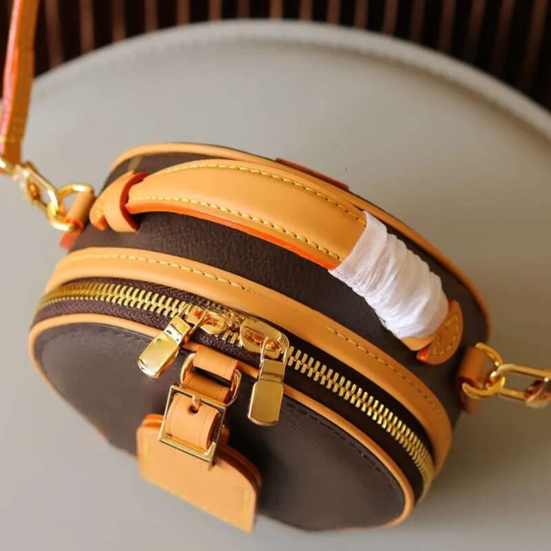 Designer Crossbody Genuine leather Shoulder 13CM Round Delicate knockoff Women Bag
