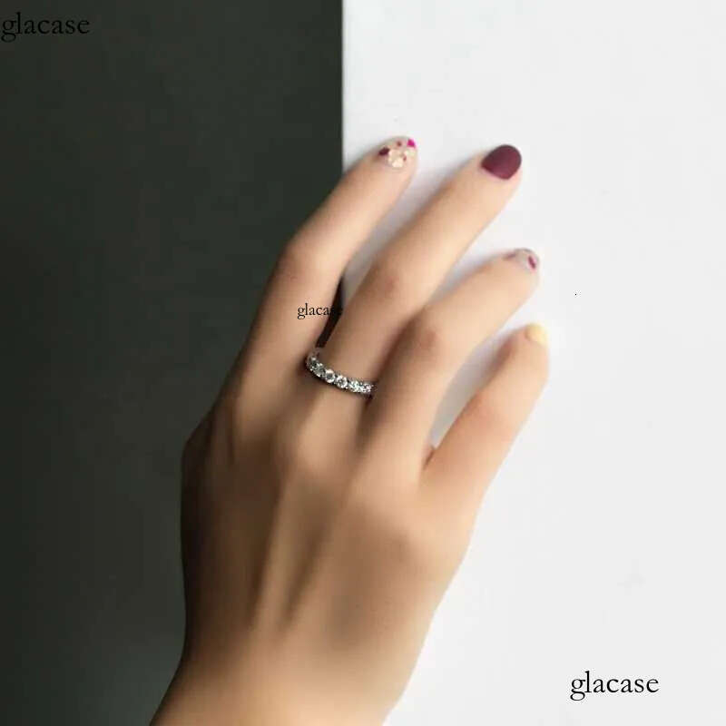 Popular Gold Plated 2mm 3mm Sterling Sier Eternity Moissanite Band Ring 76