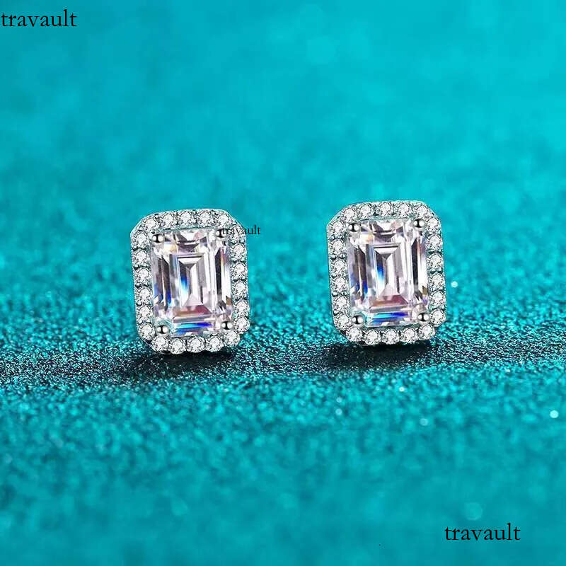 DHcollection Hot Sterg Sier Rectangular Women's Model with Pt950 Gold Plated Earrings, Moissanite Dia Earrings