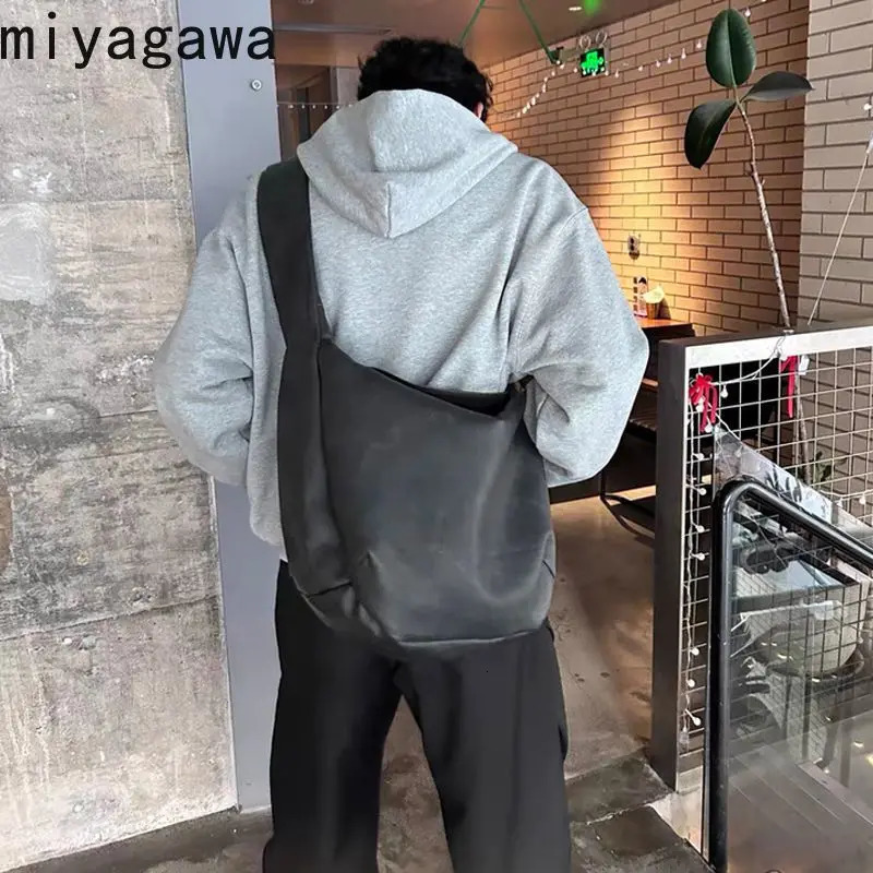 Miyagawa Vintage Ins Casual Crossbody Large Capacity Single Shoulder Tote Bags Washed Pleated Leather Bags 250930