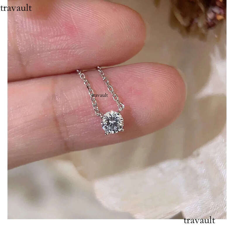 DHCollections Sterling Sier Elegant Pierced Moissanite Necklace Chocker Women