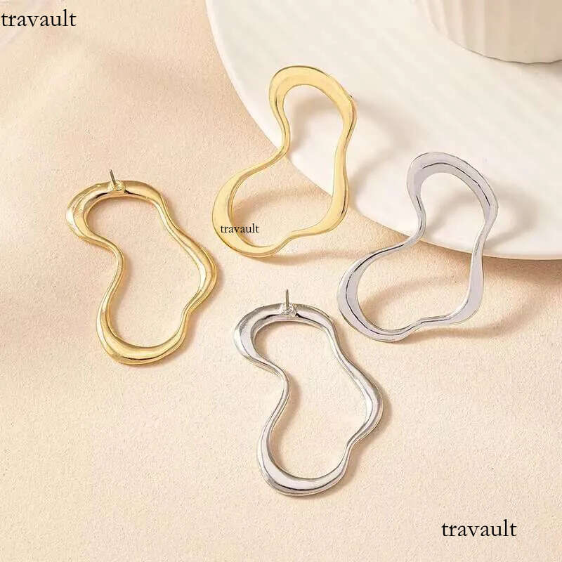 DHCollections Trend Metal Geometric Heart shaped New Design Irregular Simple Earrings Women's Fashion Accessories Gifts 2025