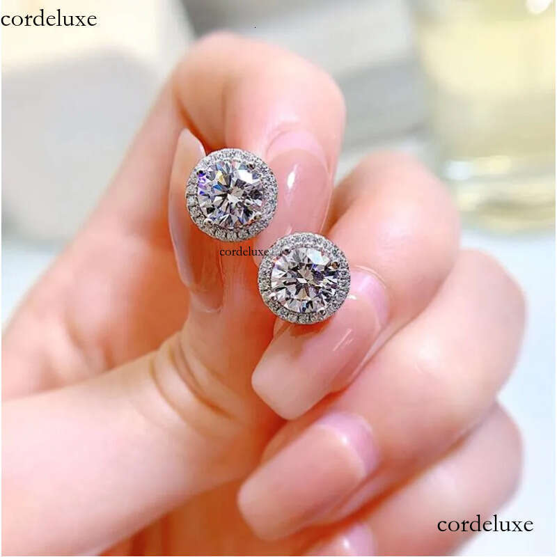 Ins Top Sell Stud Earrings Moissanite Dia Simple Fashion Jewelry Round Cut Gemstones Party High Quality Eternity Classical Women Circle Earring Gift 2