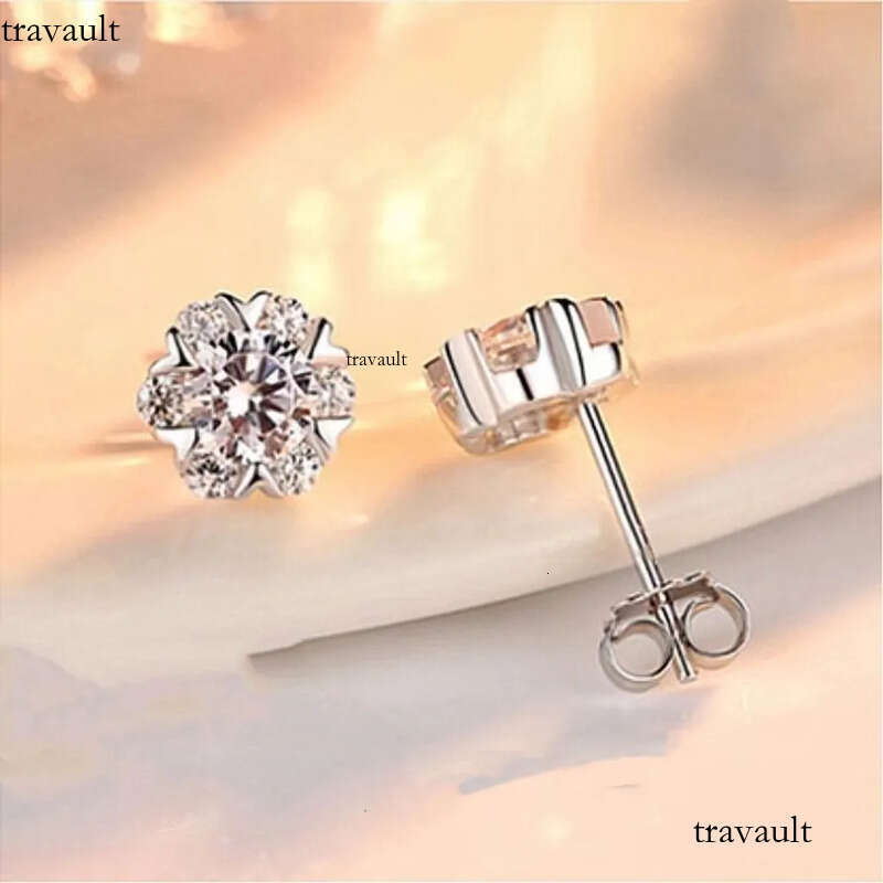 Stud Earrings Trendy Sterling Sier 0.3-1 Carat D Color M oi s n i te For Women 6 Prong G r a Screw Back