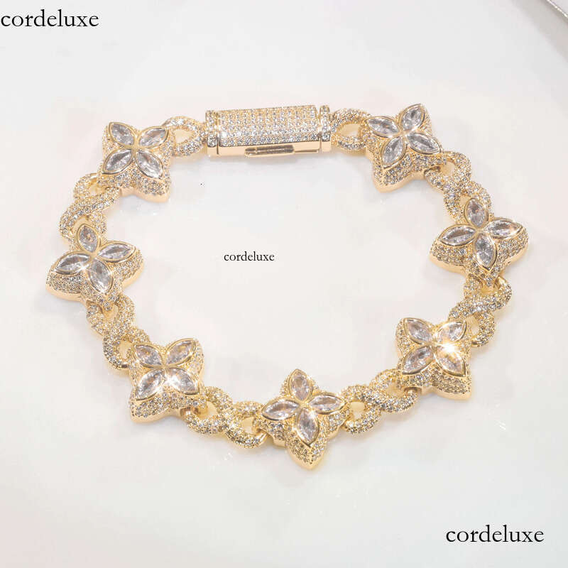 New Style 8mm Hip-Hop Jewelry Colorful Four Leaf Clover Sier Plated Brass 5A Moissanite Cuban Chain Bracelet for Women 14
