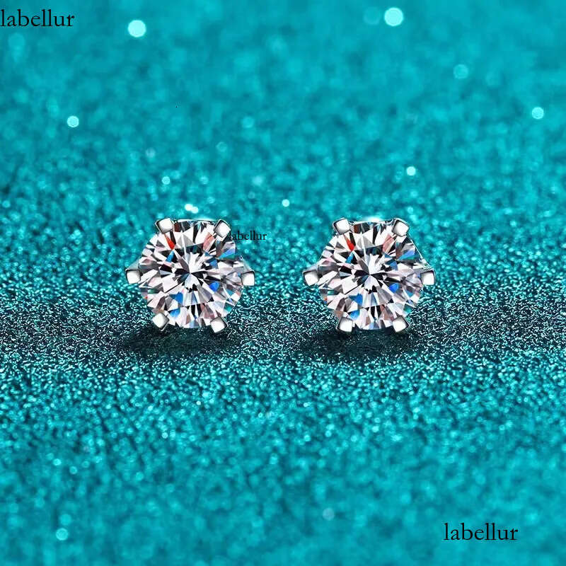 Classical Six Claw Stud Earrings Soilatire Simple Fine Jewelry Real 100% Sterling Sier Round Cut White Moissanite Dia Party Eternity Women Wedding Ear