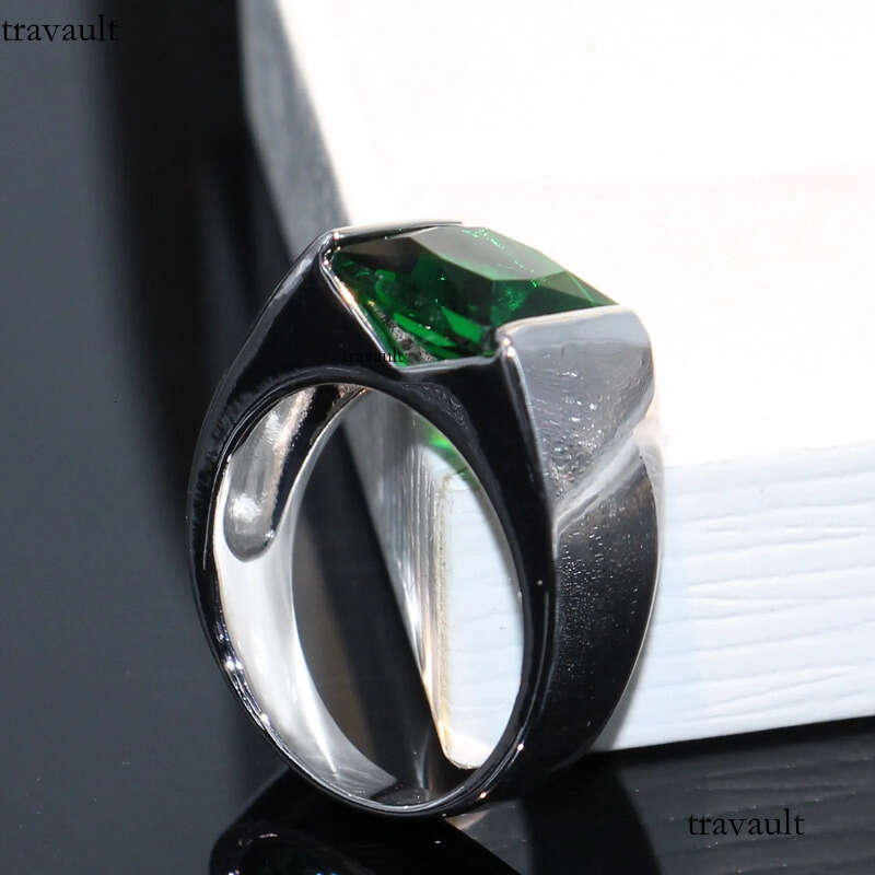 Drop Shipping Victoria Wieck Fashion Jewelry Sterling SierSONA Solitaire Emerald Birthstone Princess Men Wedding Band FingerRing Gift