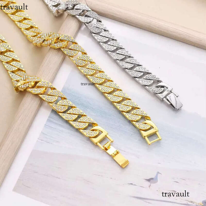DHcollections 15mm Link Necklace For Men - Durable Zinc Alloy Miami Hip Hop Jewelry, Thick Heavy Gold Cuban Chain 18-24 Inch Adjustable