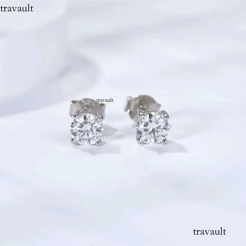 Minimalist Studs Sier Moissanite Earring