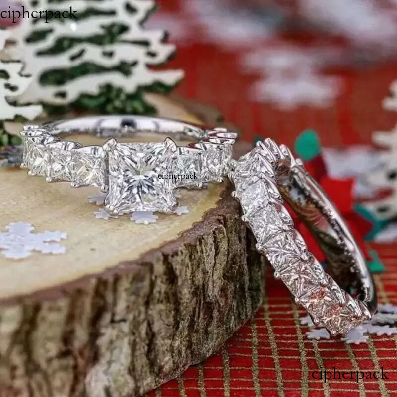 Gorgeous Stunning Wedding Rings Elegant Handmade Jewelry Sterling Sier Princess Cut White Lab Moissanite Dia Party Women Couple Bridal Ring Set bb