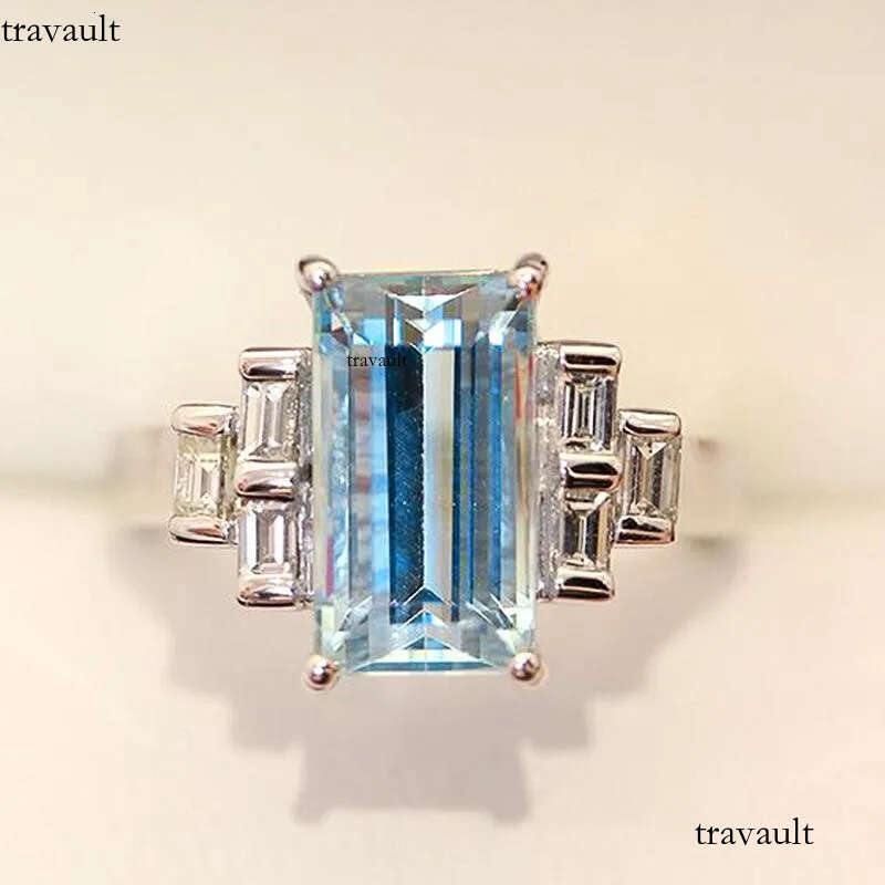 Wholesale Bulk Aquamarine Cluster Rings Sier Wedding Engagement For Women Huge Sky Blue Cubic Zircon Prong Setting Valentine's Gift