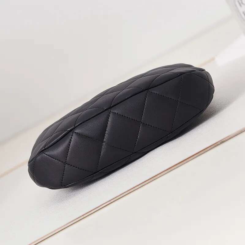 designer Lady Hobo Handbag Crossbody 24CM Genuine leather Chain bag Delicate knockoff