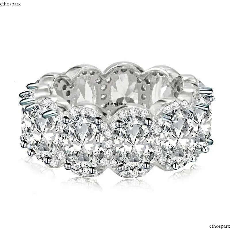 2024 Choucong Brand Designer Wedding Rings Jewelry Sterling Sier Oval Cut White Topaz Moissanite Dia Party Eternity Women Couple Bridal Ring Set