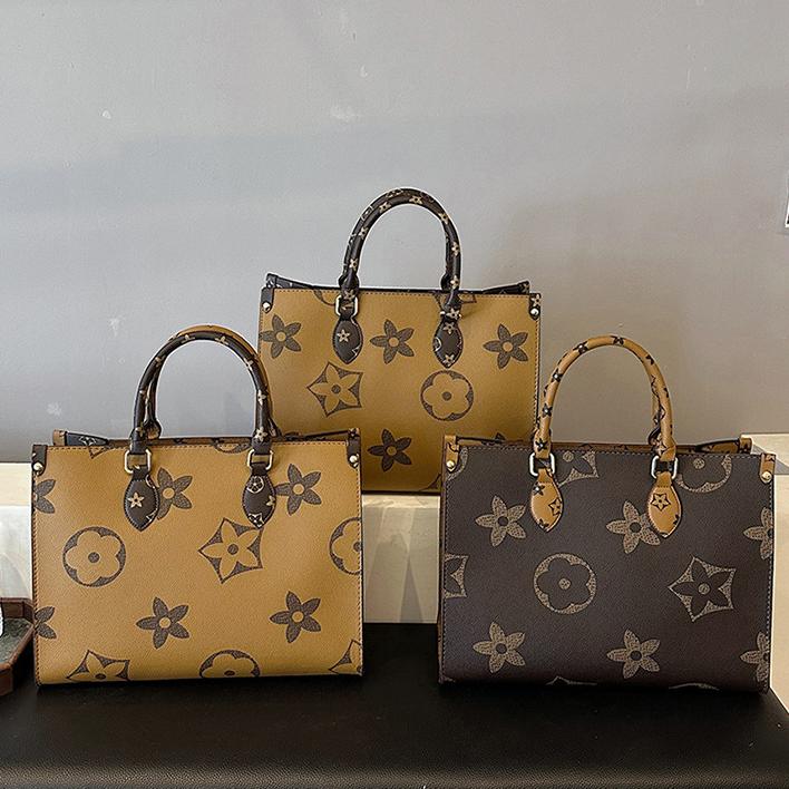 hot Free delivery designer shoulder bag Fashionable crossbody bag wear resistant dirt resistant simple and practical