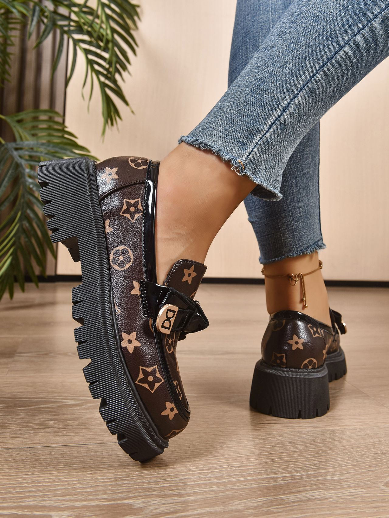 Designer Shoes 2025 Autumn New Style round-toed retro thick-soled lightweight and comfortable one-step fashionable and versatile casual shoes Free Shi