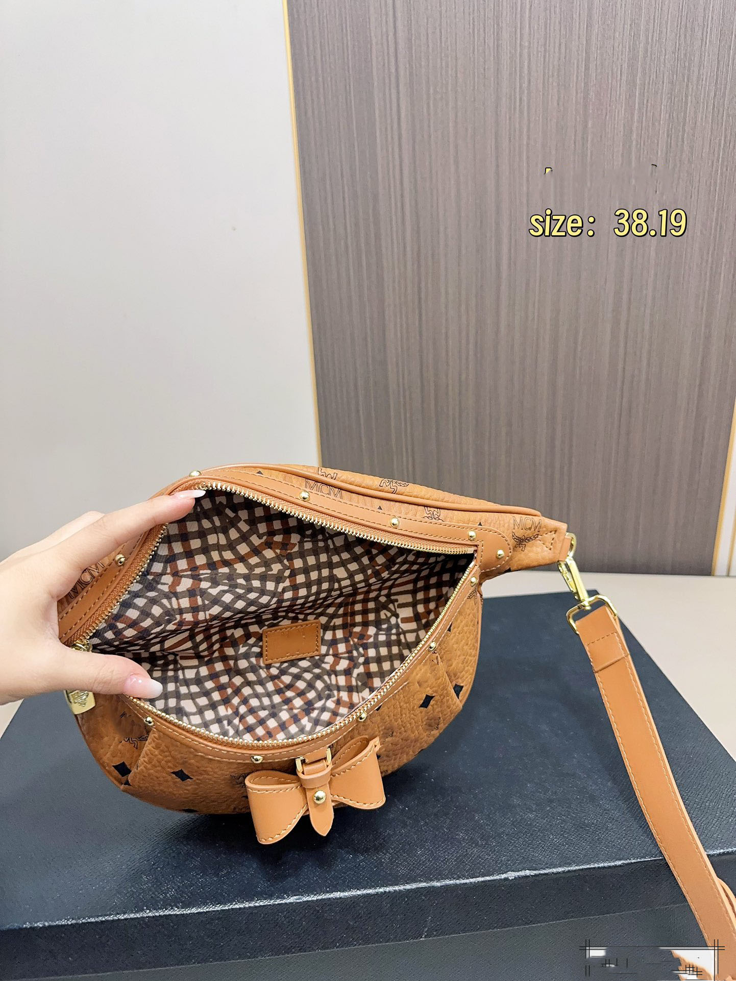 High quality designer waist bag, unisex chest wallet Trendy bag