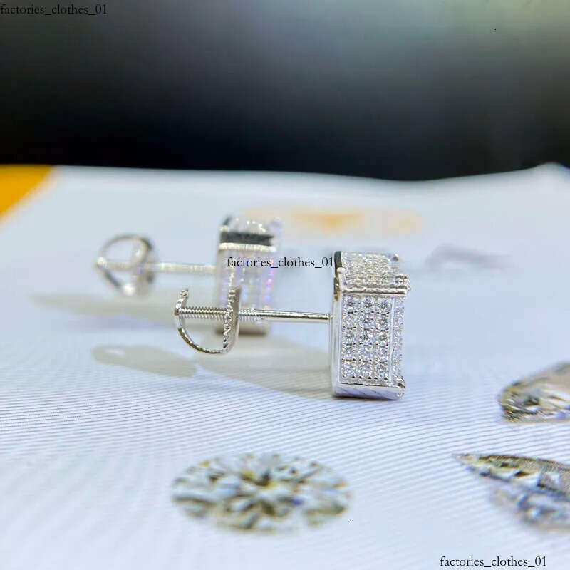 Fashion Jewelry Beautiful Fine Box Packaging Sterling Sliver Moissanite Earrings For Men Or Women