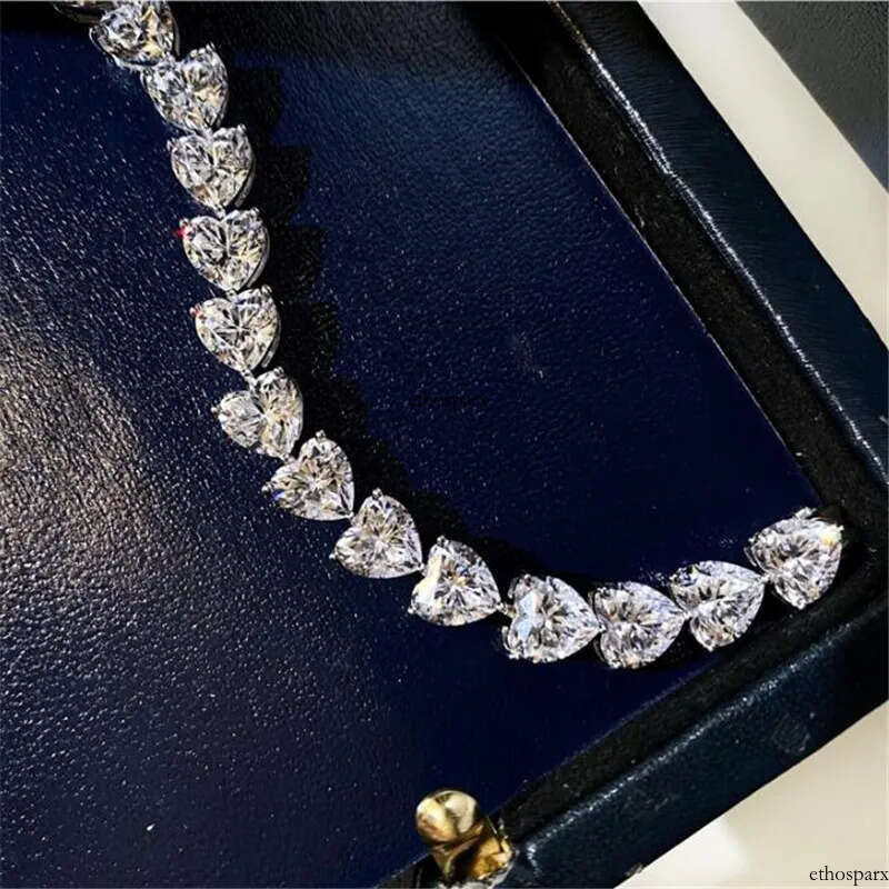 Choucong Brand Ins Top Sell Sweet Cut Wedding Bracelets White Gold Fill High Quality Full Heart Shape 5A Zircon Moissanite Dia Party Women Bangle For 