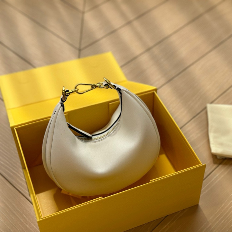 Tops Evening Clutch Bags Designers Fashion Womens Crossbody Backpack Handbags Purses Card Holder Handbag Shoulder Tote Bags Bag Wallet 111122333