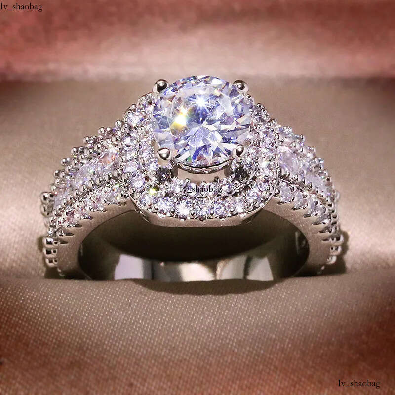 Wedding Round Simulated Dia Rings Fashion Gemstone Sier Engagement Ring For Women Jewelry 825 aaa