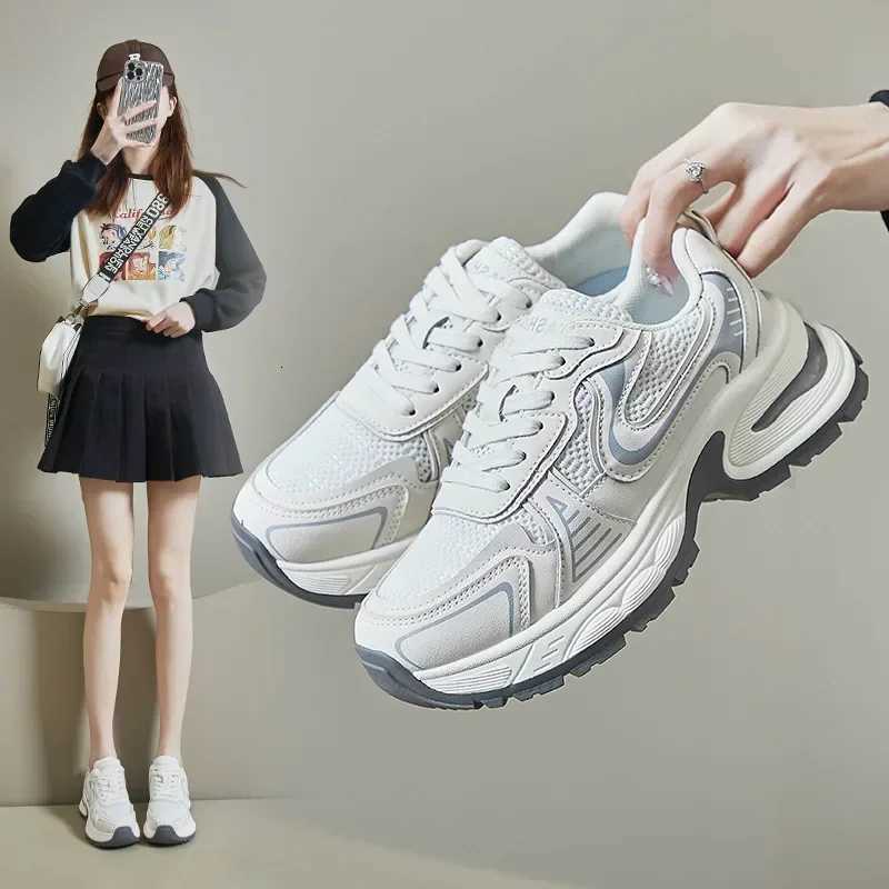 Women Sneakers Casual Sports Running Shoes Breathable Platform Sneakers Woman Outdoor Jogging Shoes Thick Bottom Vulcanize Shoes Z250930