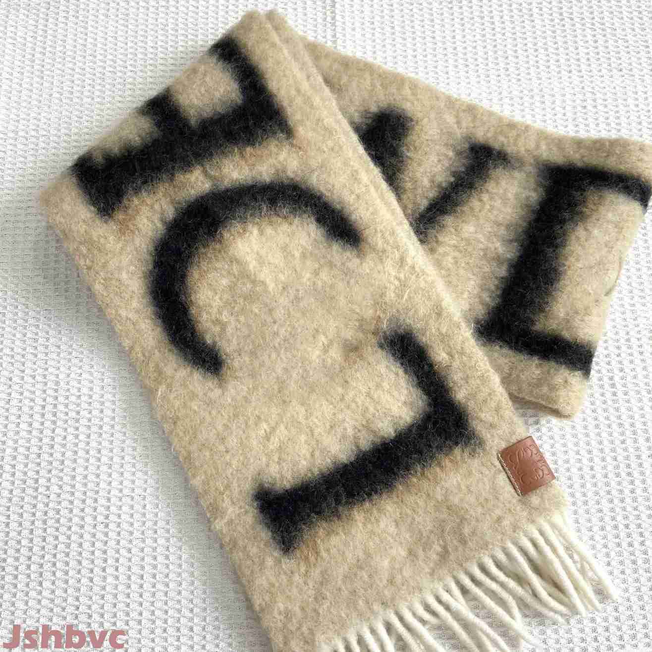 Scarves Scarf designer scarf womens and mens scarves letter scarf check patterns warm thick versatile neck wraps shawls couples items in winter very nice 12A