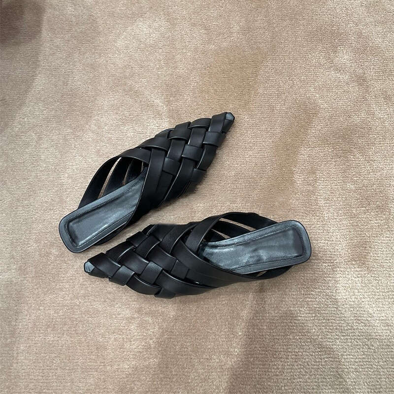 Instant Dispatch Genuine Designer Shoe Leather Pointed Closed Toe Hollow Woven Half Slippers Women Flat Mules Sandals