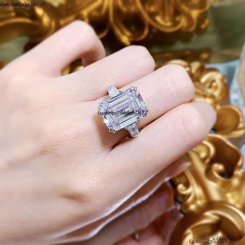 Genuine 100% S Sterling Sier Jewelry Wedding Rings Emerald Cut White Moissanite Dia Gemstones Eternity Party Women Engagement Band Ring Gift