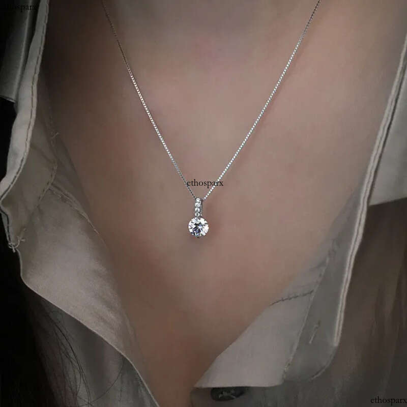 1CT Simple Fashion Dia Pendant Sweet Cute Jewelry Sterling Sier Soltaire White 5A Cubic Zircon Gemstones Party Beach Women Clavicel Necklace Gift
