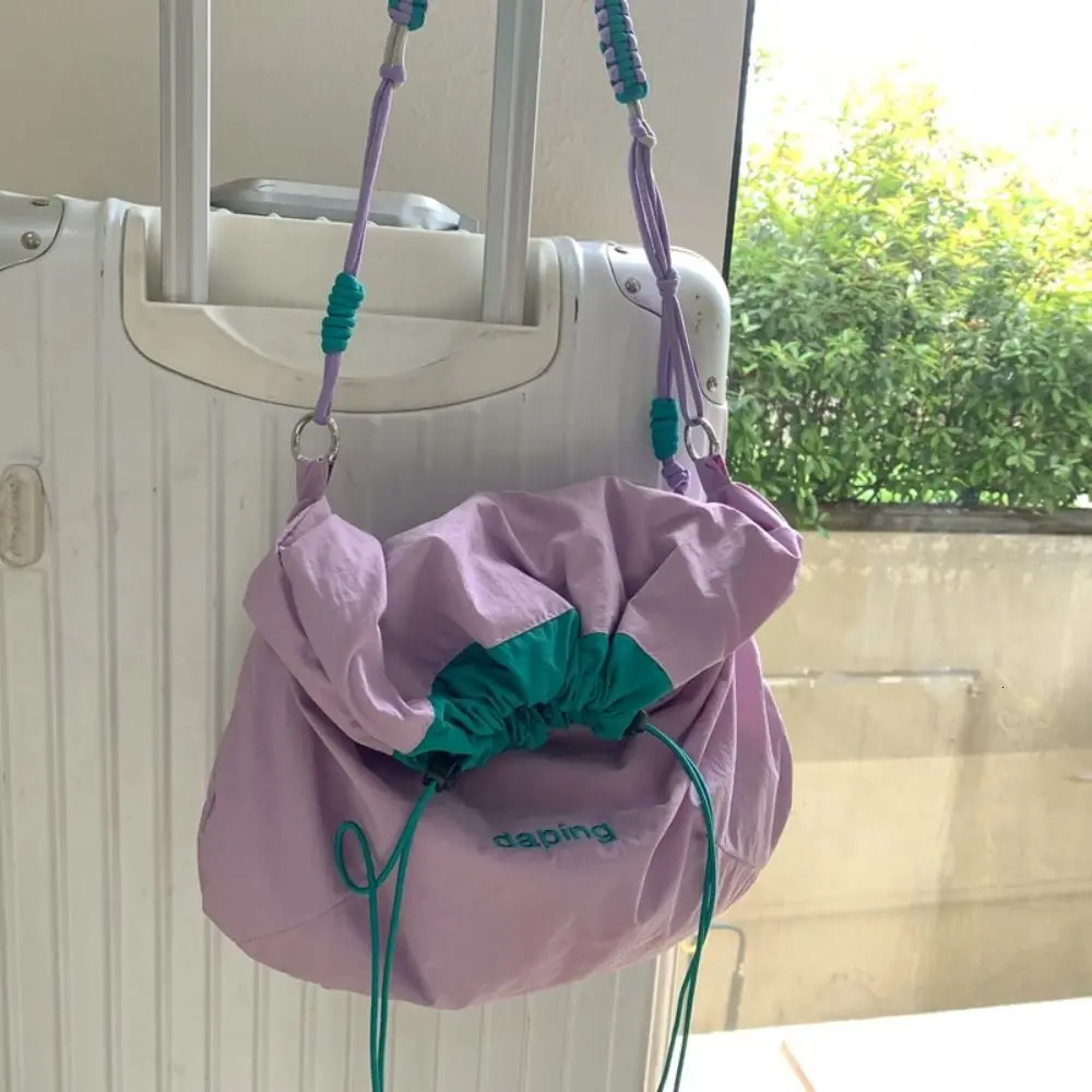 Leisure Lightweight Shoulder Bag Letter Contrast Color Crossbody Bag Large Capacity Nylon Drawstring Bag 251010