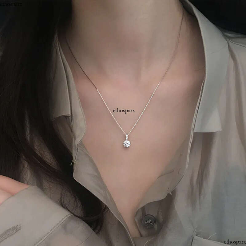1CT Simple Fashion Dia Pendant Sweet Cute Jewelry Sterling Sier Soltaire White 5A Cubic Zircon Gemstones Party Beach Women Clavicel Necklace Gift