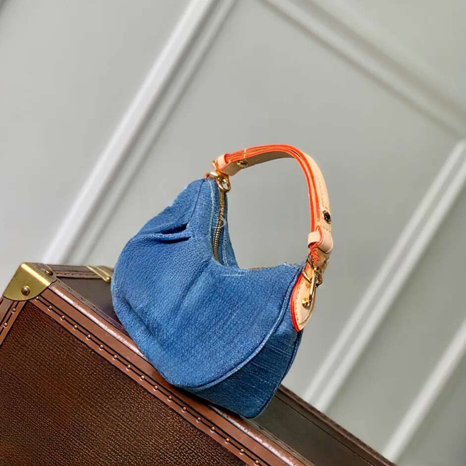 Mirror quality hobo Pochette Valley handbag Denim Blue grained leather Crossbody designer 21CM shoulder bag