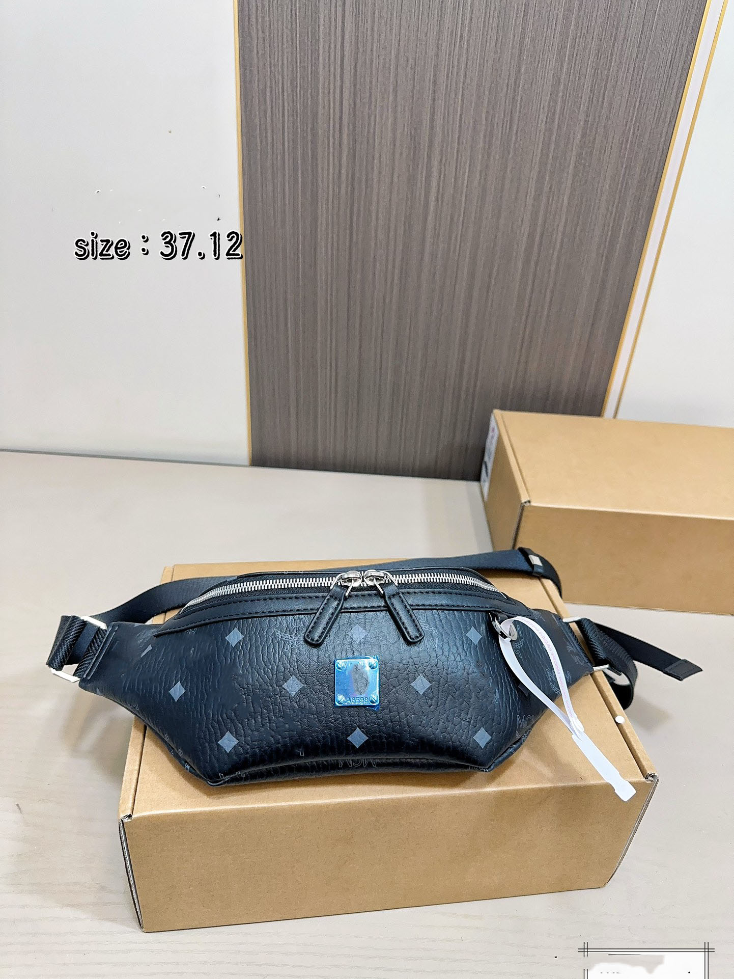 High quality designer waist bag, unisex chest wallet Trendy bag