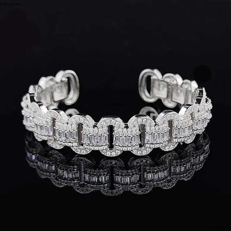 Elegent Wedding Bracelets Jewelry Sterling Sier T Princess Cut White 5A Cubic Zircon CZ Dia Gemstones Party Women Open Bangle For Lover Gift