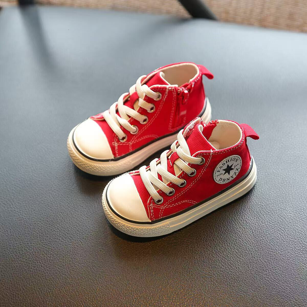 Anti slip children's and students' canvas shoes spring autumn casual men's women's sports running soft soled walking fabric Design