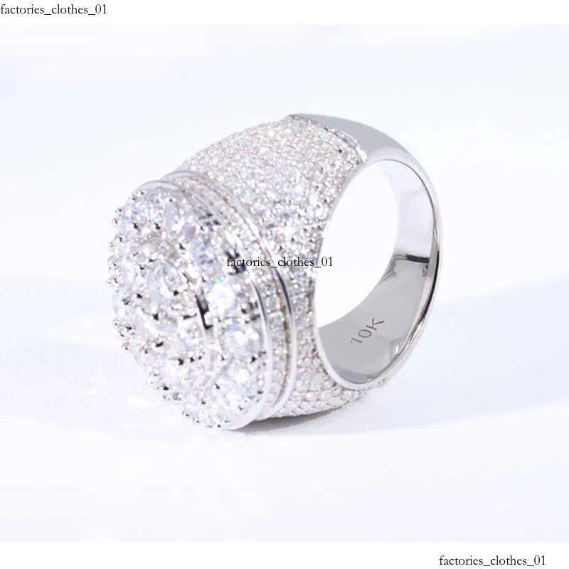 Hip Hop Style Iced Out Round Brilliant Cut VVS Moissanite Gold Plated Sterling Sier Ring For Men