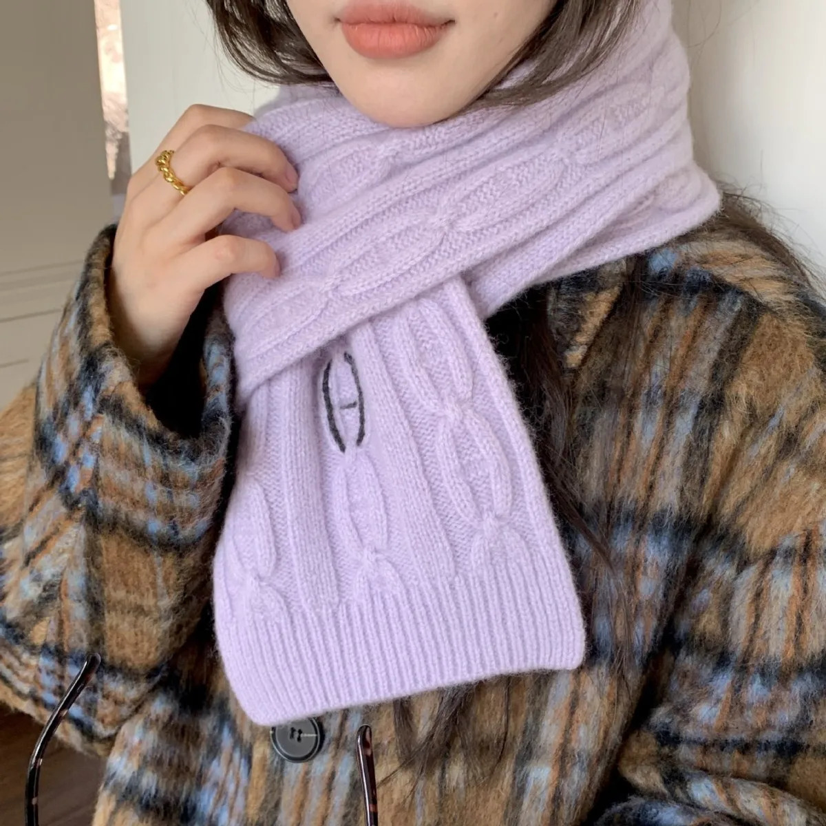 Handmade Wool Twist Knit Scarf For Women Winter Warmth Windproof Neck Protection Soft Warming Scarf Coldproof Christmas Gift 250930