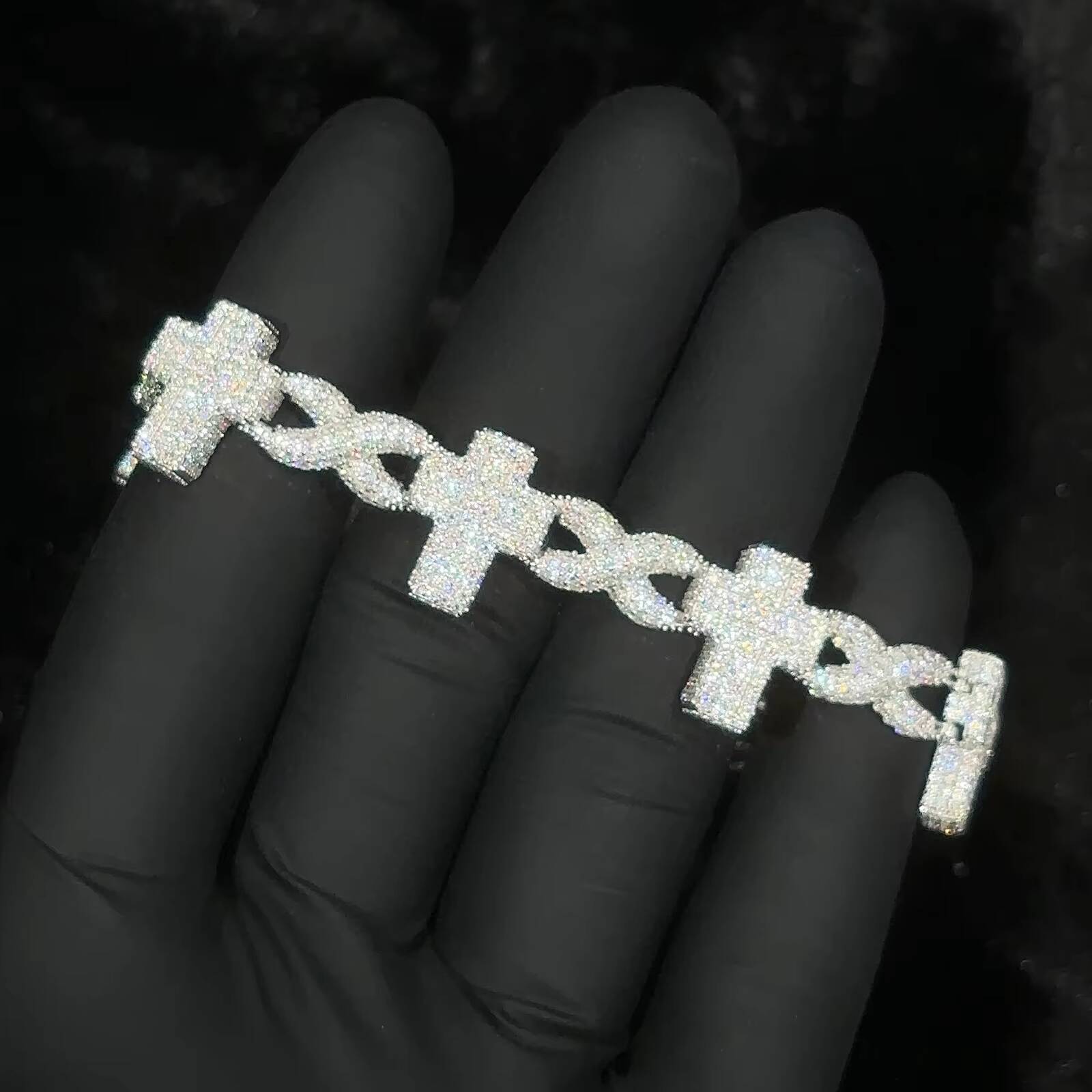 Rapper Luxury Fine Jewelry Moissanite Infinity Cuban Link Cross Cuban Bracelet Factory Direct Sale for Man