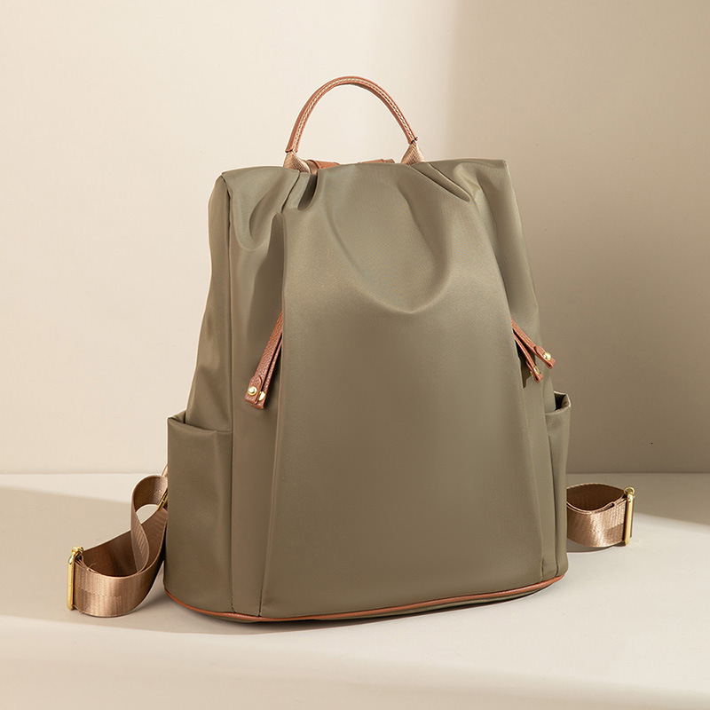 Designer Women's Backpack 2025 New Fashionable Large Capacity Oxford Cloth Travel Backpack