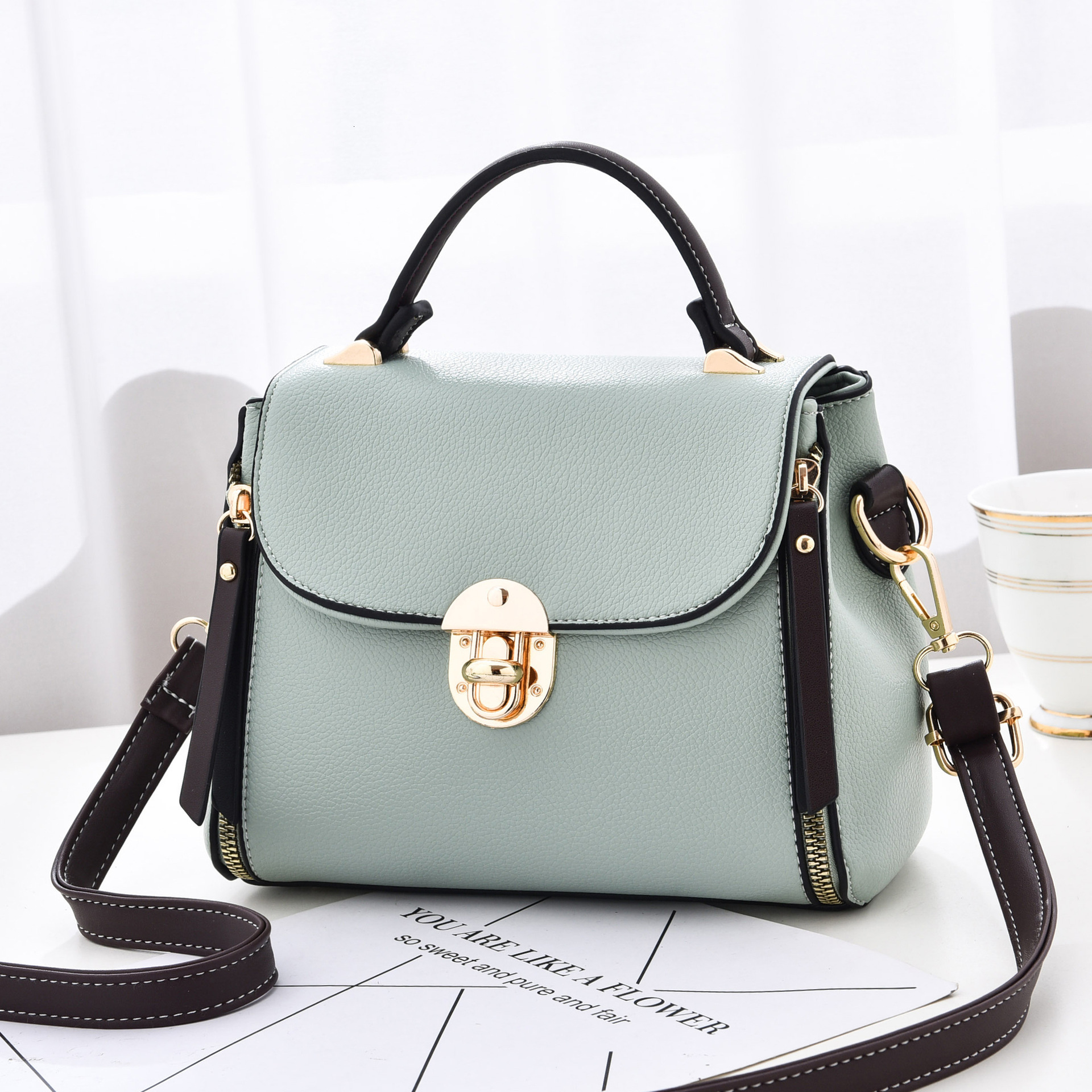 Women's handbag new chain shoulder bag designer bag small square bag niche design slanted women's bag luxury bag handbag